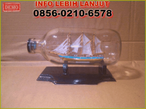 miniatur-kapal-perahu-6816
